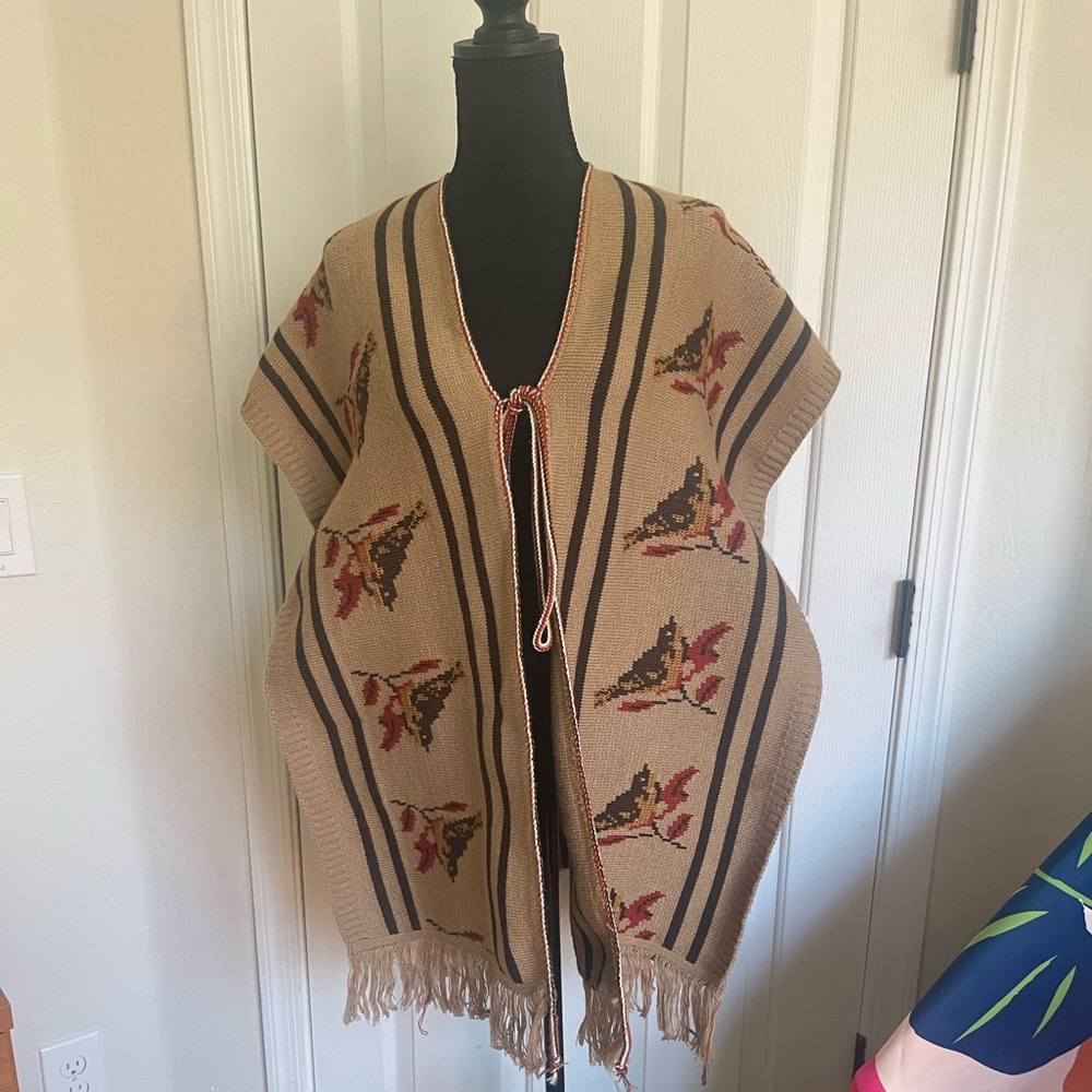 Coachella ready festival 1970’s Bohemian Knit Poncho Bird Pattern fringe hippie